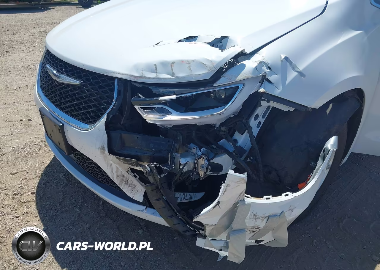 2024 Chrysler Pacifica Touring L VIN:2C4RC1BG5RR151823 - 22
