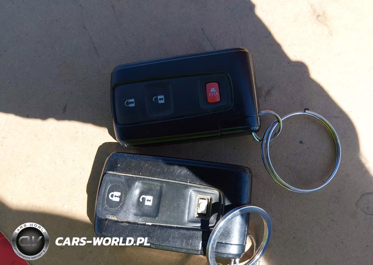 2006 Toyota Prius Base VIN:JTDKB20U363133277 - 11