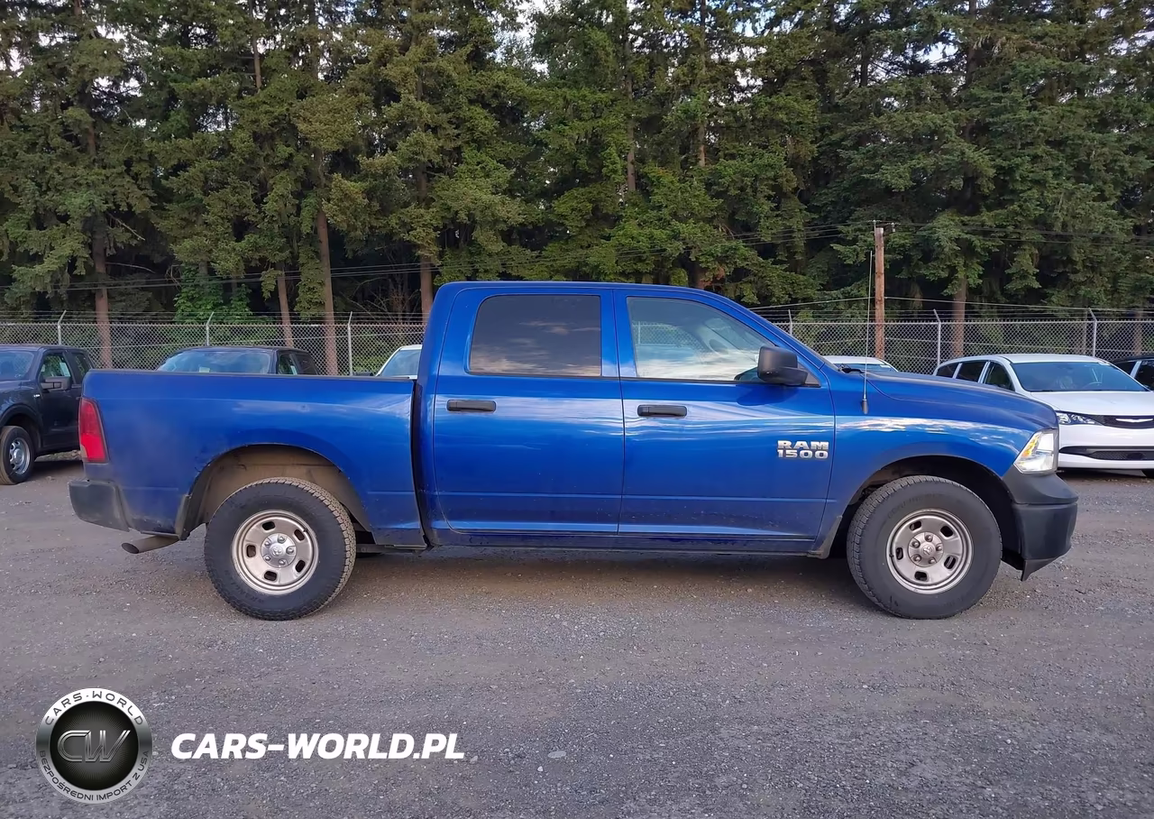 2018 Ram 1500 Tradesman 4X2 5'7 Box VIN:1C6RR6KG6JS293832 - 13