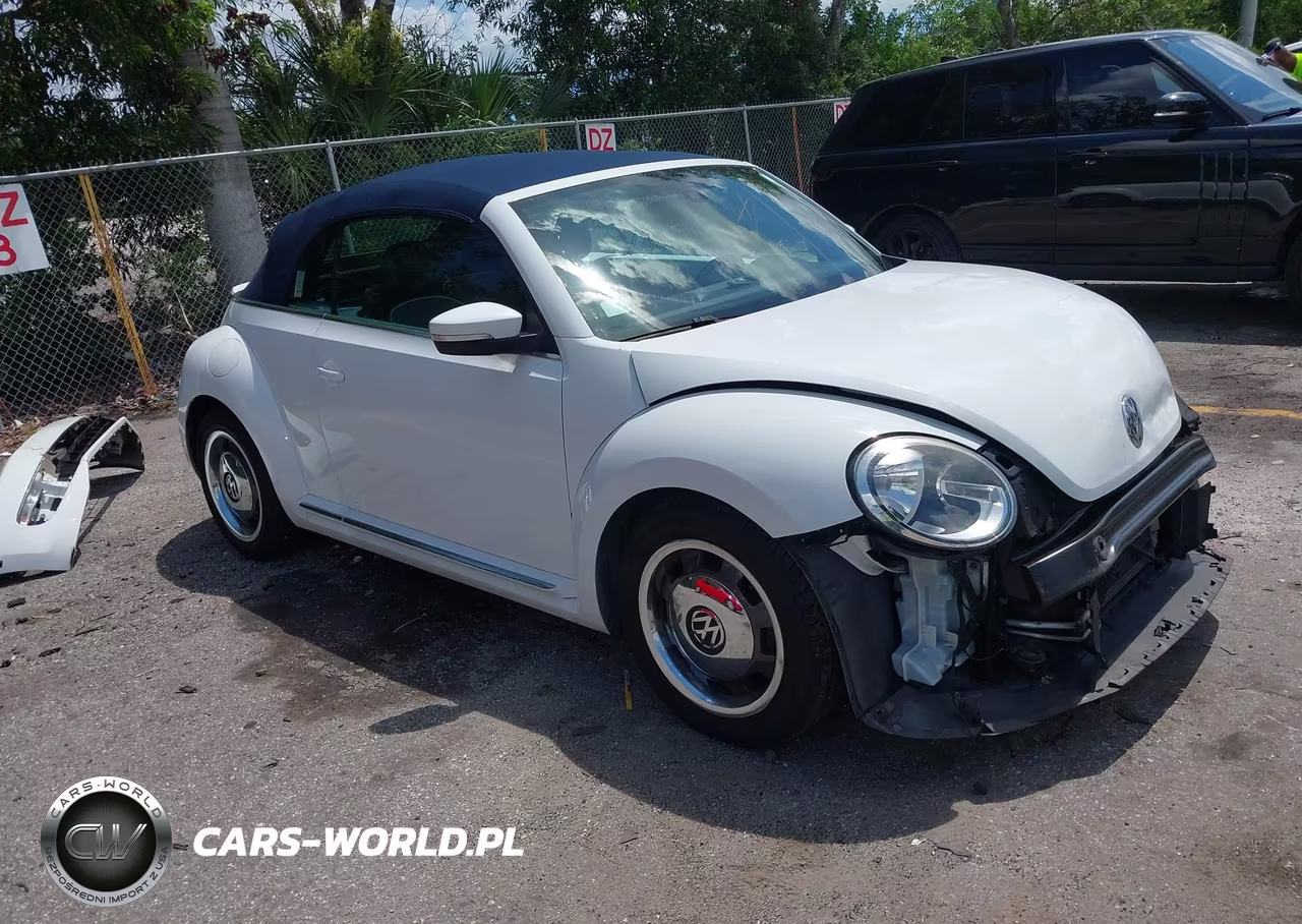 2016 Volkswagen Beetle 1.8T Denim – zdjęcie 1 z 17