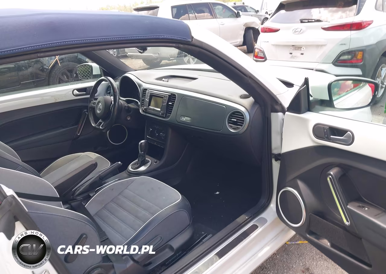 2016 Volkswagen Beetle 1.8T Denim VIN:3VW517AT5GM819109 - 5