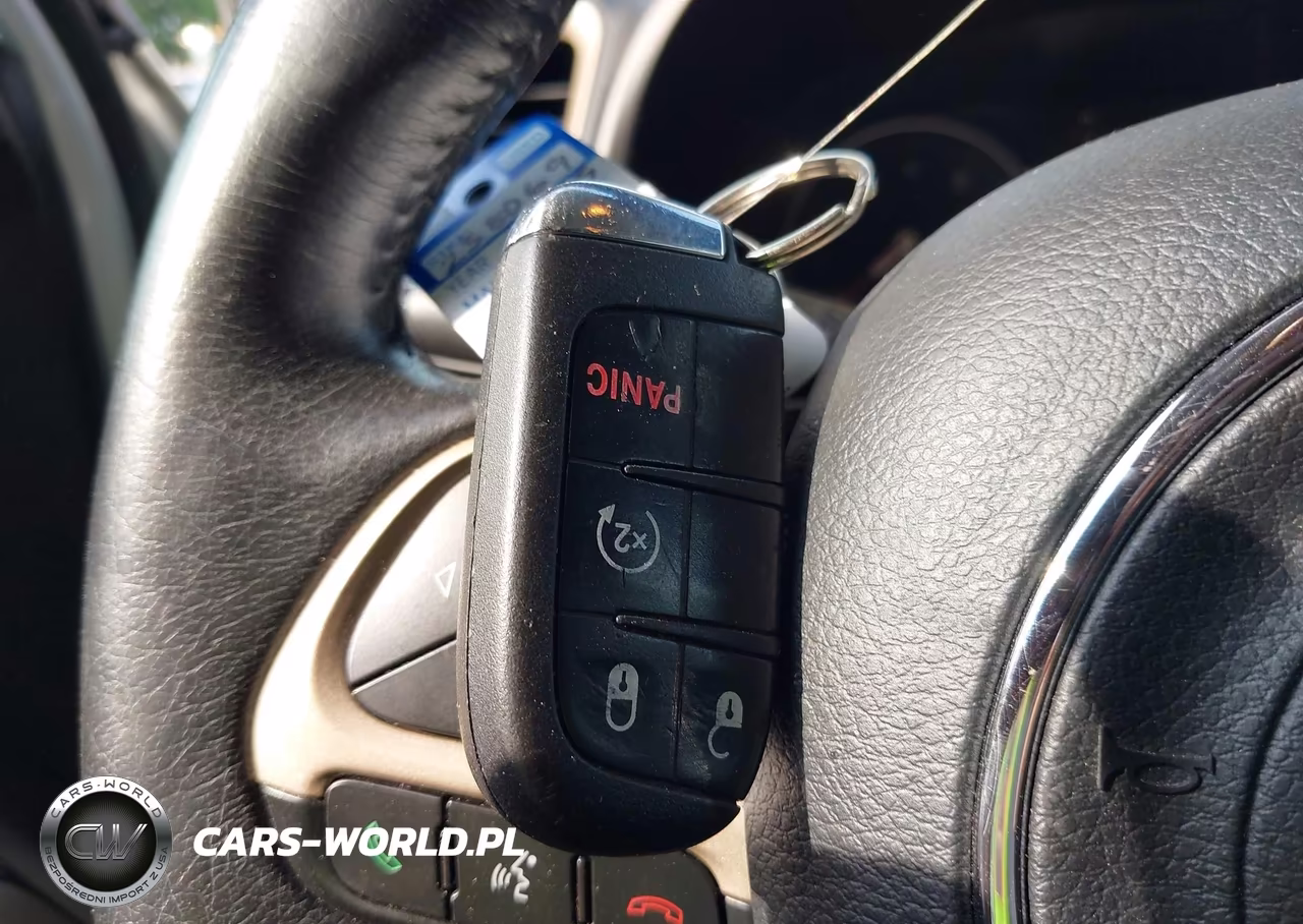 2015 Jeep Renegade Latitude VIN:ZACCJBBT1FPC05780 - 11