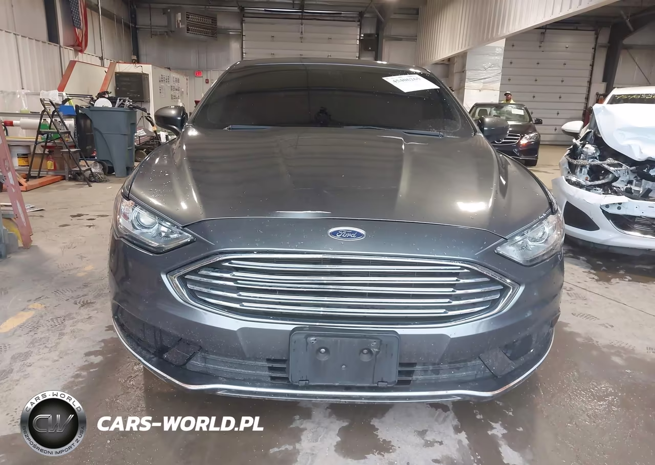 2018 Ford Fusion Hybrid S VIN:3FA6P0UU3JR261634 - 12