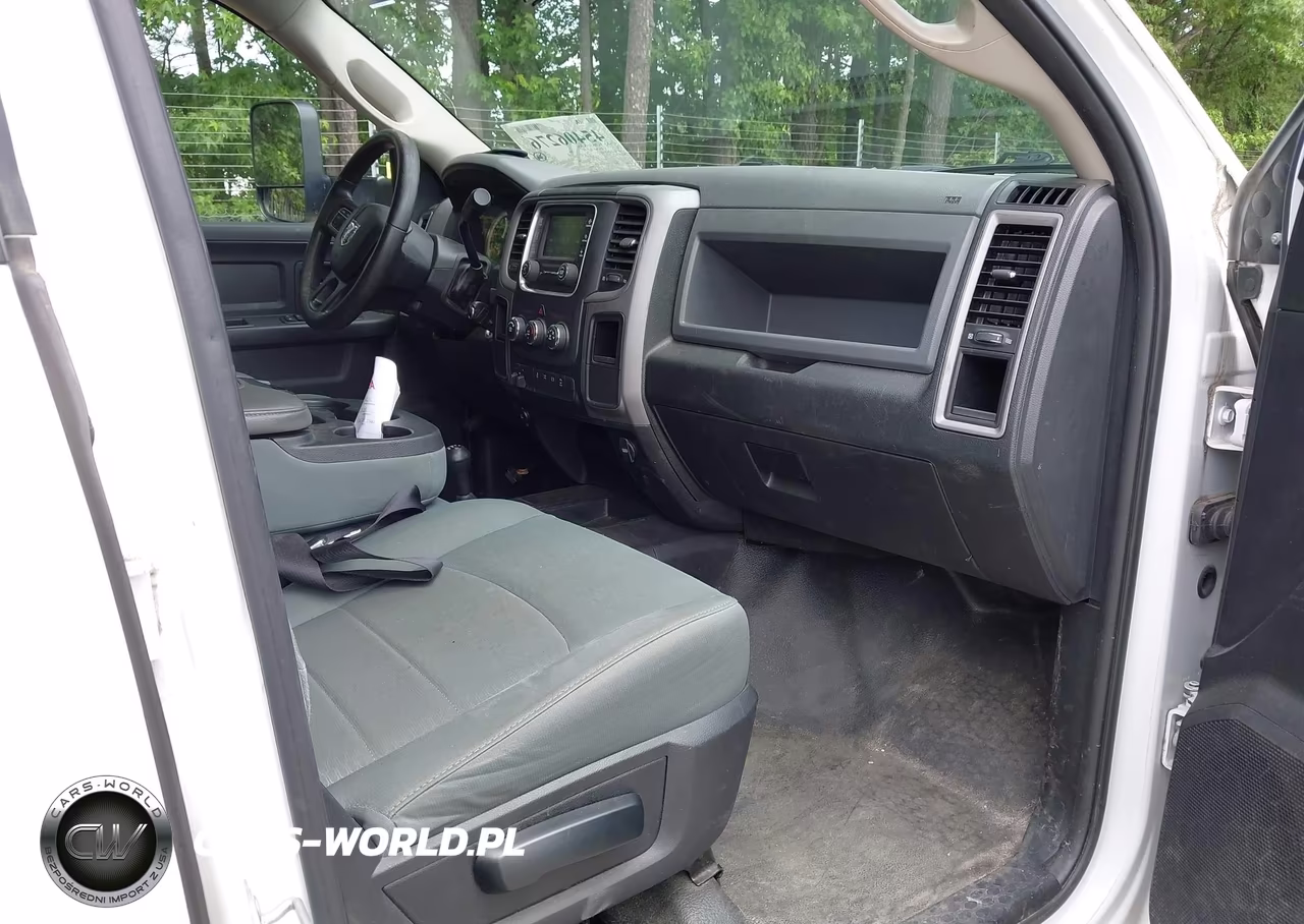 2017 Ram 3500 Tradesman 4X4 8' Box VIN:3C63R3GL7HG711245 - 5