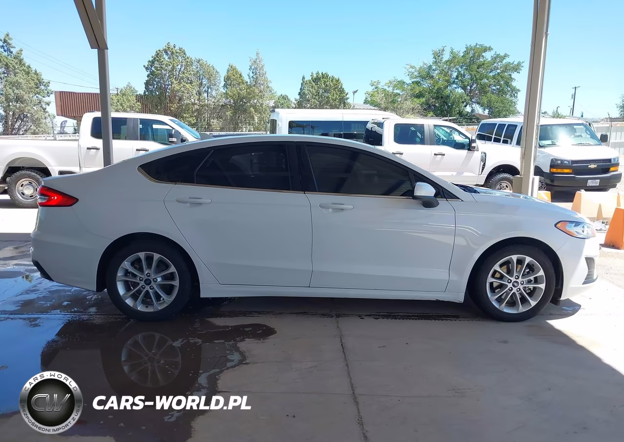 2020 Ford Fusion Hybrid Se VIN:3FA6P0LU1LR265332 - 18