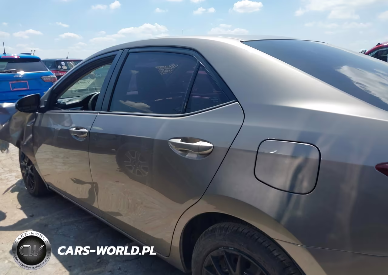 2015 Toyota Corolla Le VIN:2T1BURHE6FC476320 - 15