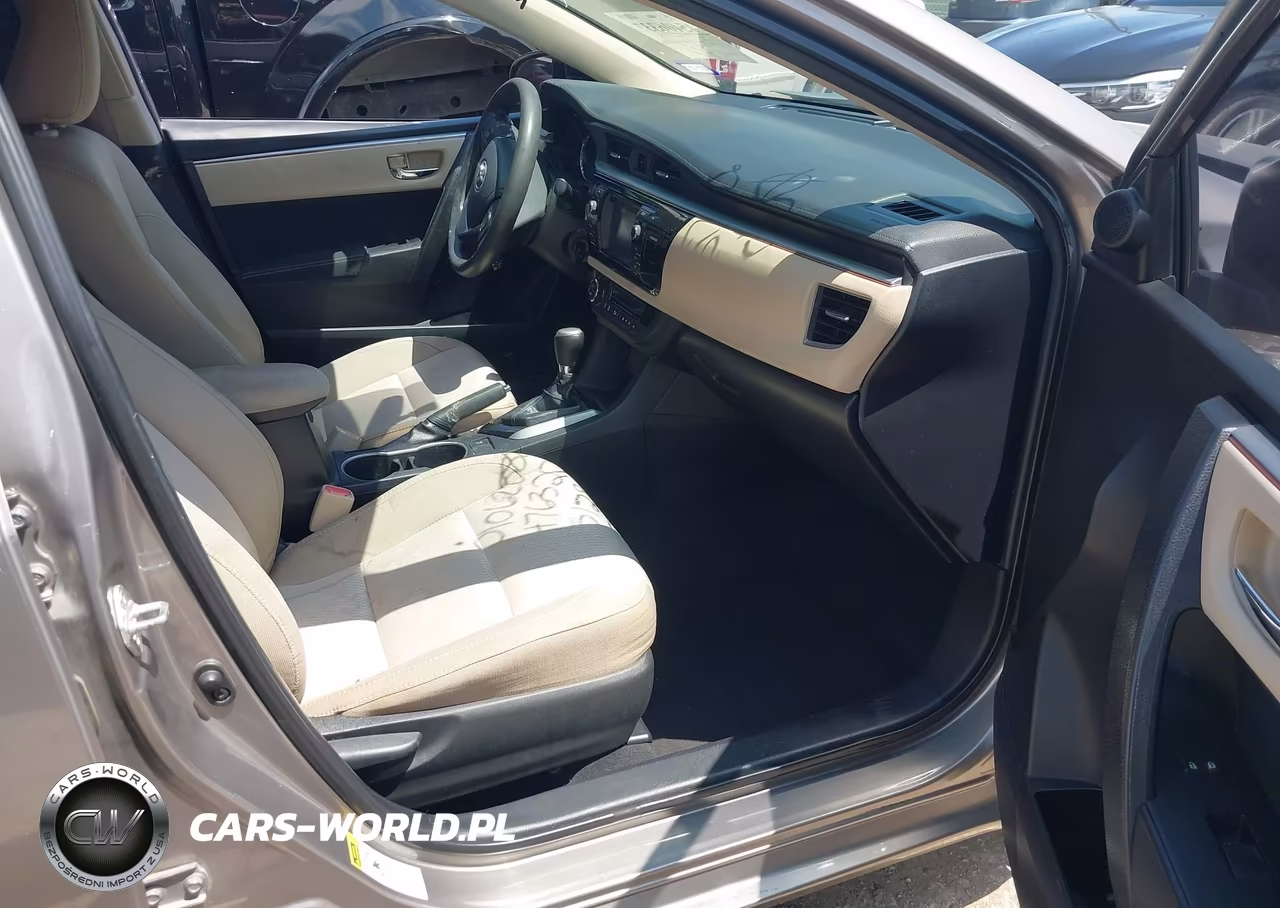 2015 Toyota Corolla Le VIN:2T1BURHE6FC476320 - 5
