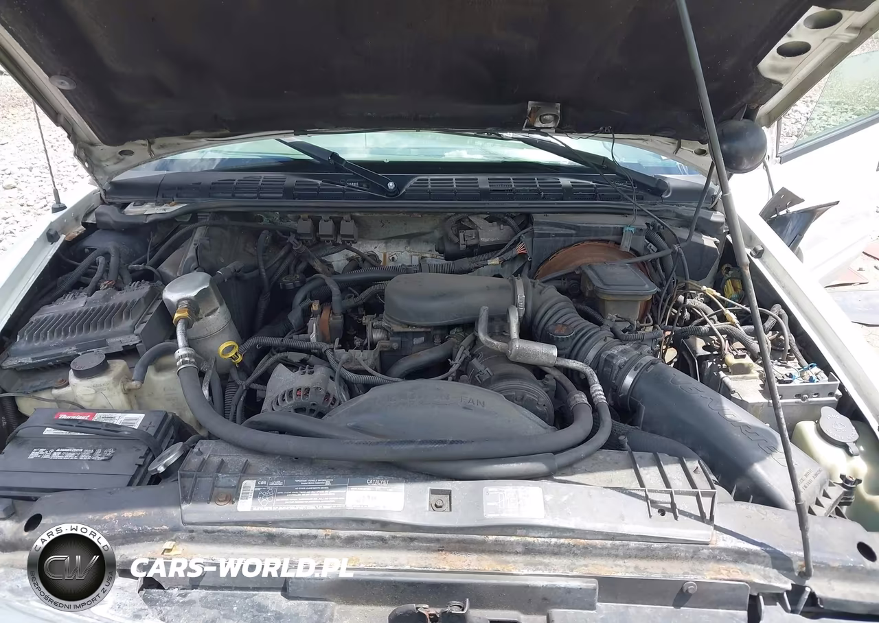 1996 GMC Jimmy VIN:1GKDT13W3T2527560 - 10