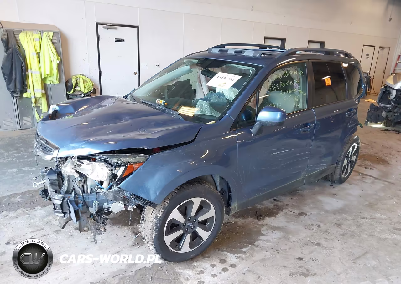 2017 Subaru Forester 2.5I Premium VIN:JF2SJAEC2HH518527 - 2