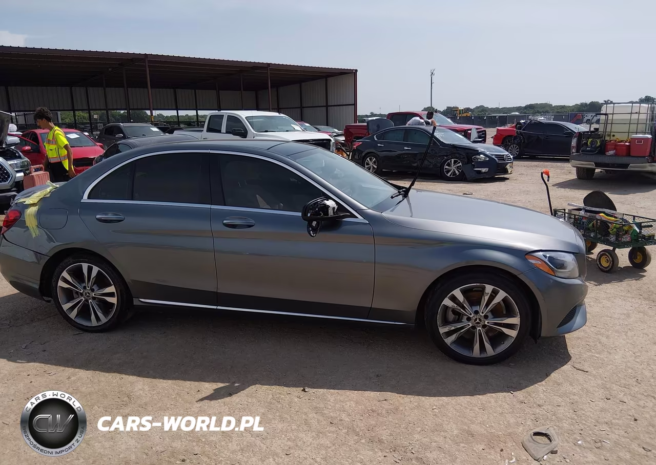 2017 Mercedes-Benz C 300 VIN:55SWF4JB3HU211141 - 13