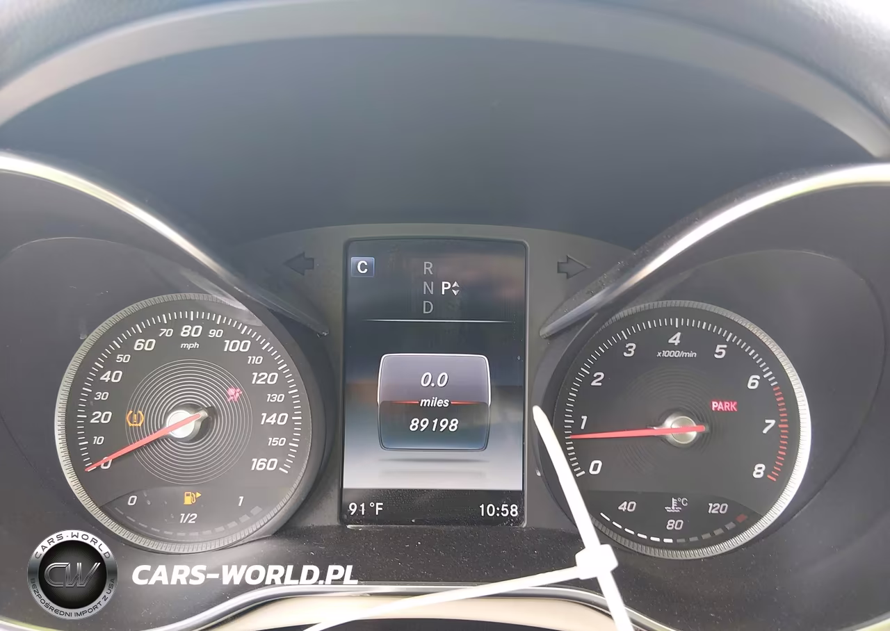 2017 Mercedes-Benz C 300 VIN:55SWF4JB3HU211141 - 7