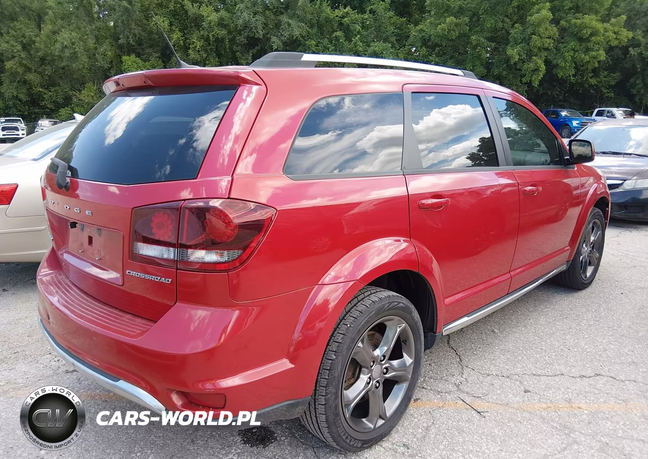 2015 Dodge Journey Crossroad VIN:3C4PDCGB0FT698116 - 4