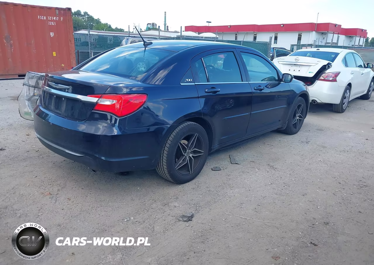 2011 Chrysler 200 Lx VIN:1C3BC4FB2BN557910 - 4