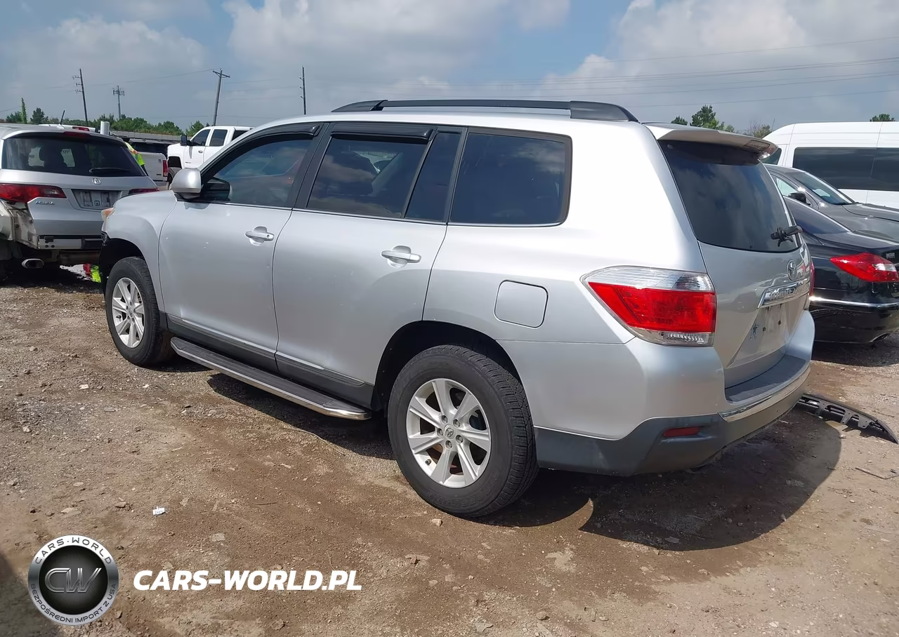 2013 Toyota Highlander Base Plus V6 VIN:5TDZK3EH7DS140180 - 3