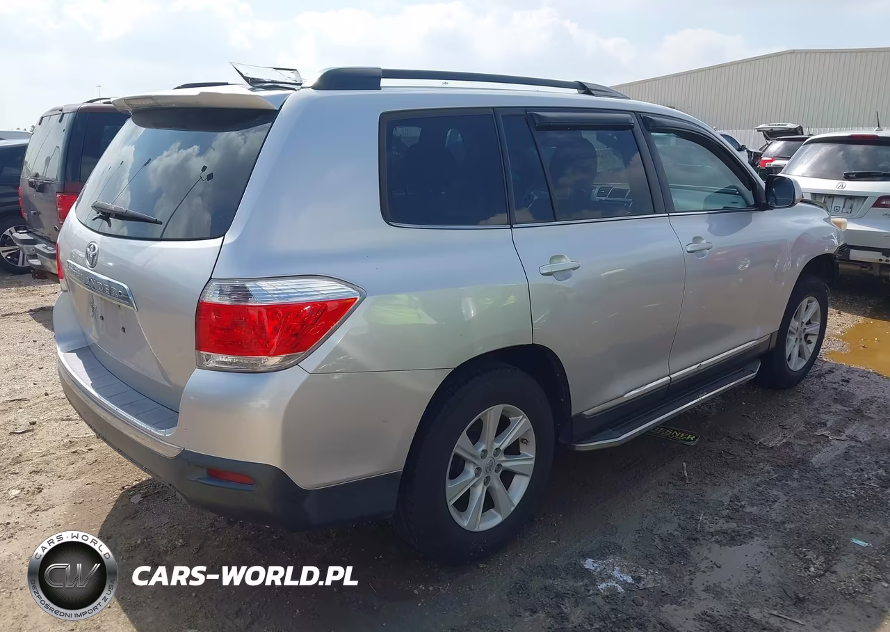 2013 Toyota Highlander Base Plus V6 VIN:5TDZK3EH7DS140180 - 4