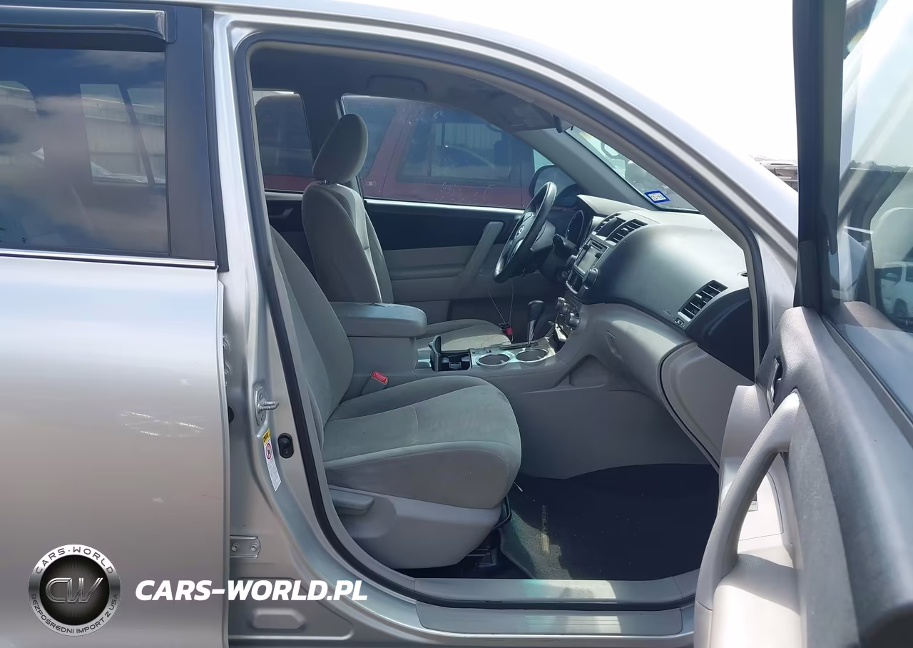 2013 Toyota Highlander Base Plus V6 VIN:5TDZK3EH7DS140180 - 5