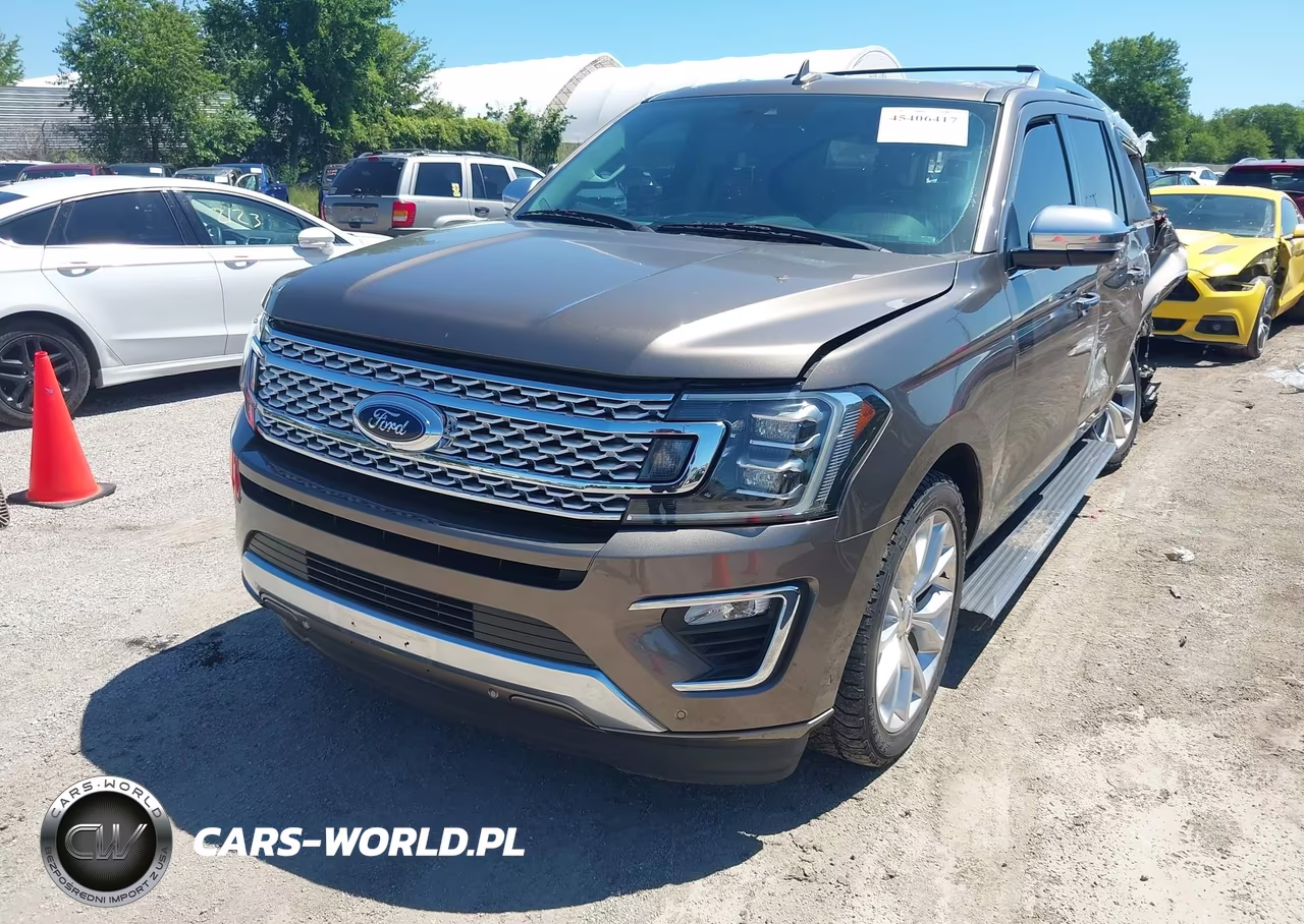 2018 Ford Expedition Max Platinum VIN:1FMJK1LT2JEA13889 - 2