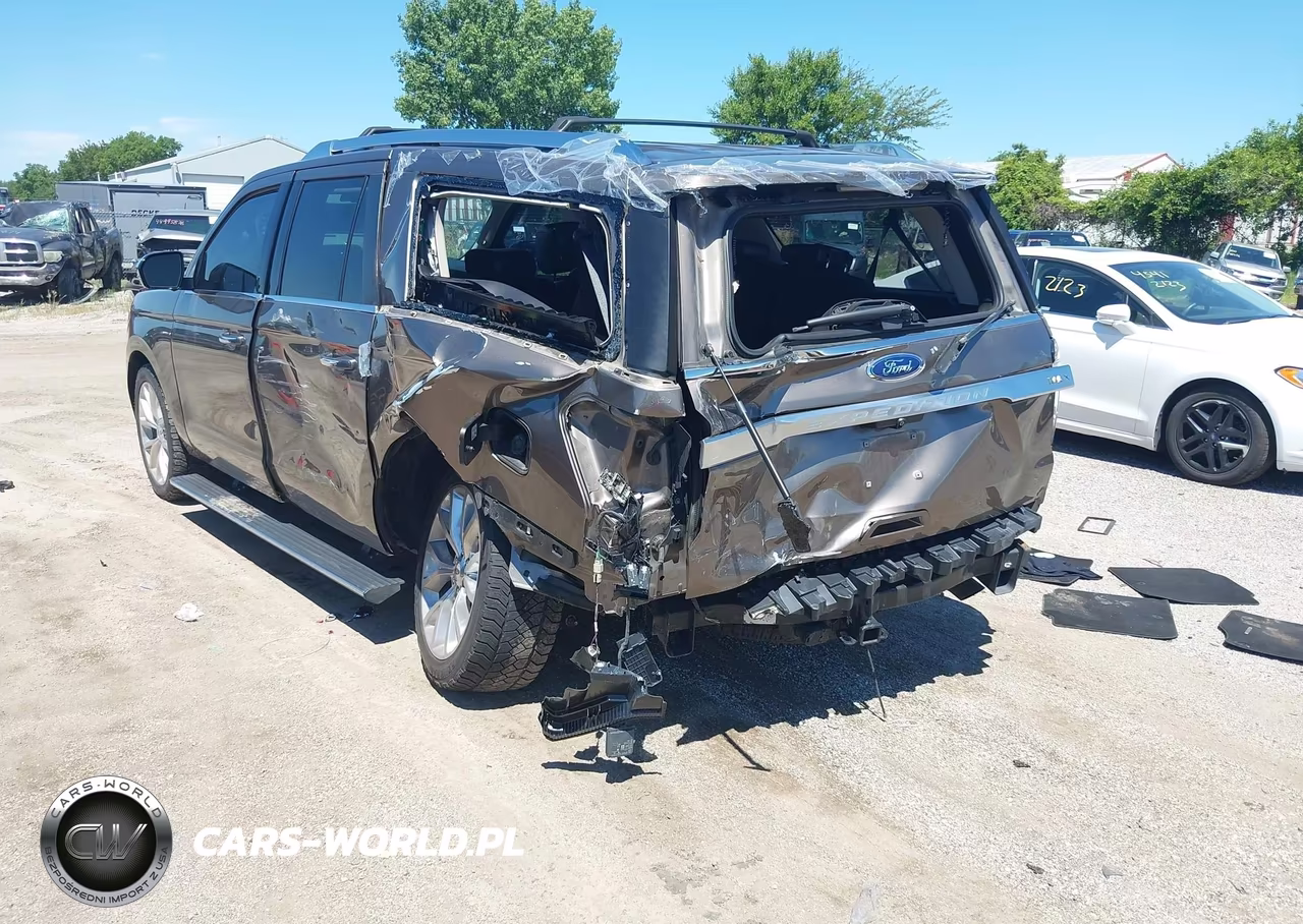 2018 Ford Expedition Max Platinum VIN:1FMJK1LT2JEA13889 - 3