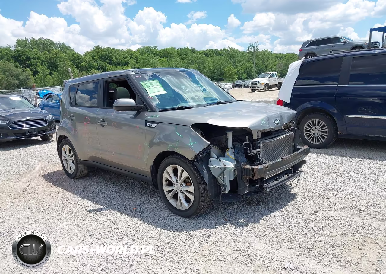 2015 Kia Soul +