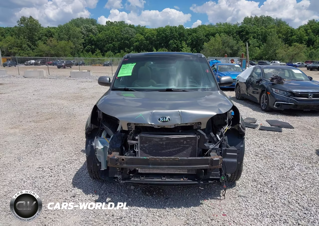 2015 Kia Soul + VIN:KNDJP3A59F7128264 - 13