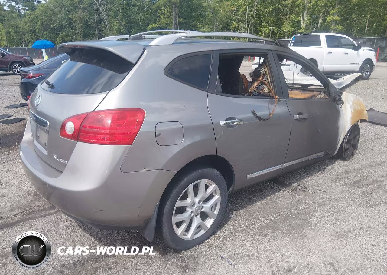 2011 Nissan Rogue Sv VIN:JN8AS5MV6BW265477 - 4