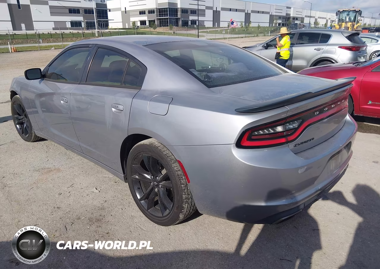 2017 Dodge Charger Se Rwd VIN:2C3CDXBG5HH557048 - 3