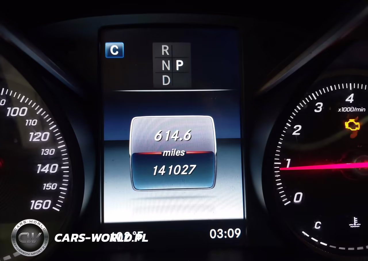 2018 Mercedes-Benz C 300 VIN:55SWF4JBXJU270340 - 15