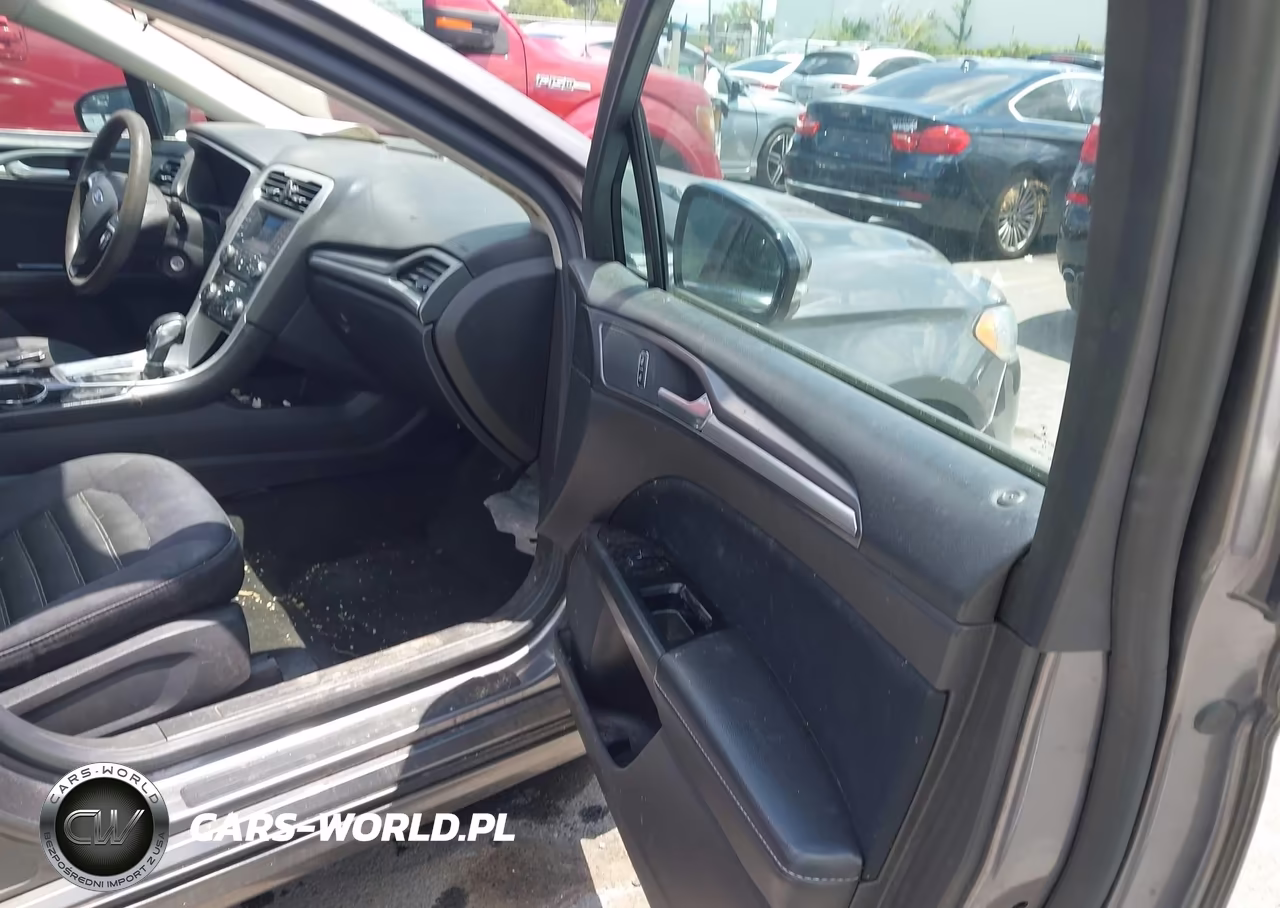 2013 Ford Fusion Se VIN:3FA6P0H70DR317635 - 5