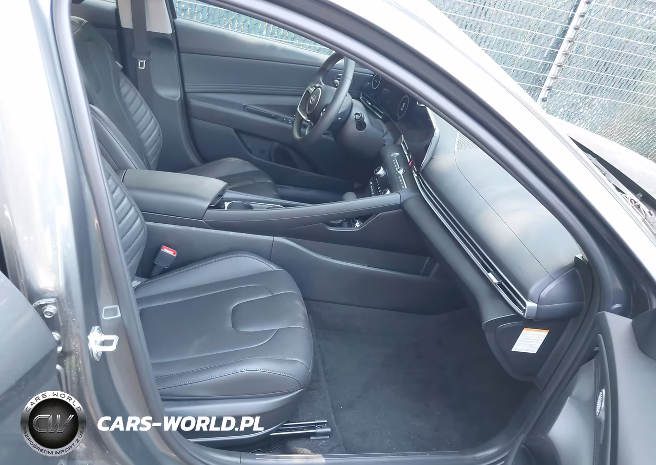 2025 Hyundai Elantra Hybrid Limited VIN:KMHLN4DJ7SU165642 - 5