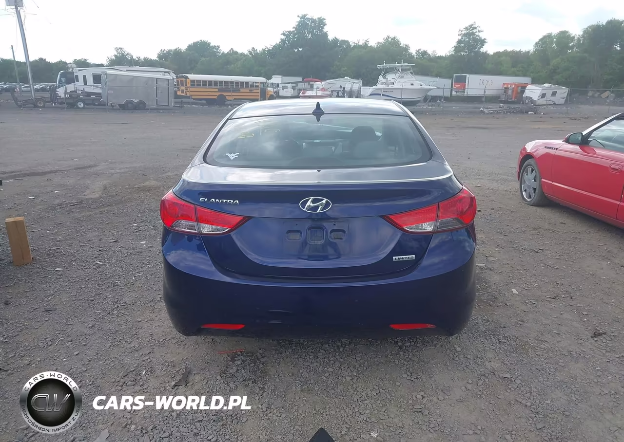 2012 Hyundai Elantra Limited VIN:5NPDH4AE9CH091014 - 17