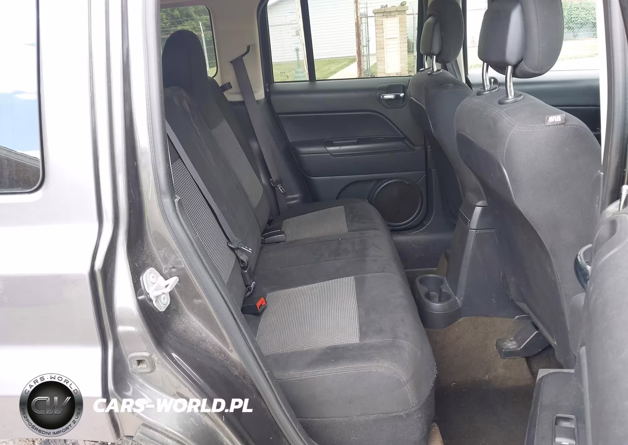 2016 Jeep Patriot Sport VIN:1C4NJPBB2GD678472 - 8
