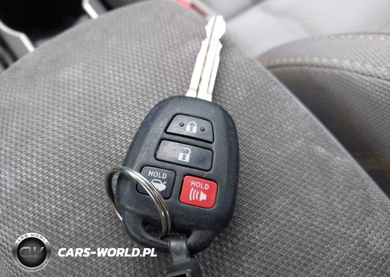 2019 Toyota Corolla Le VIN:5YFBURHE7KP896999 - 11