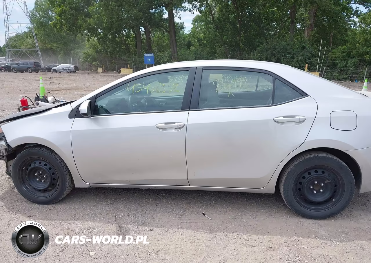 2019 Toyota Corolla Le VIN:5YFBURHE7KP896999 - 14