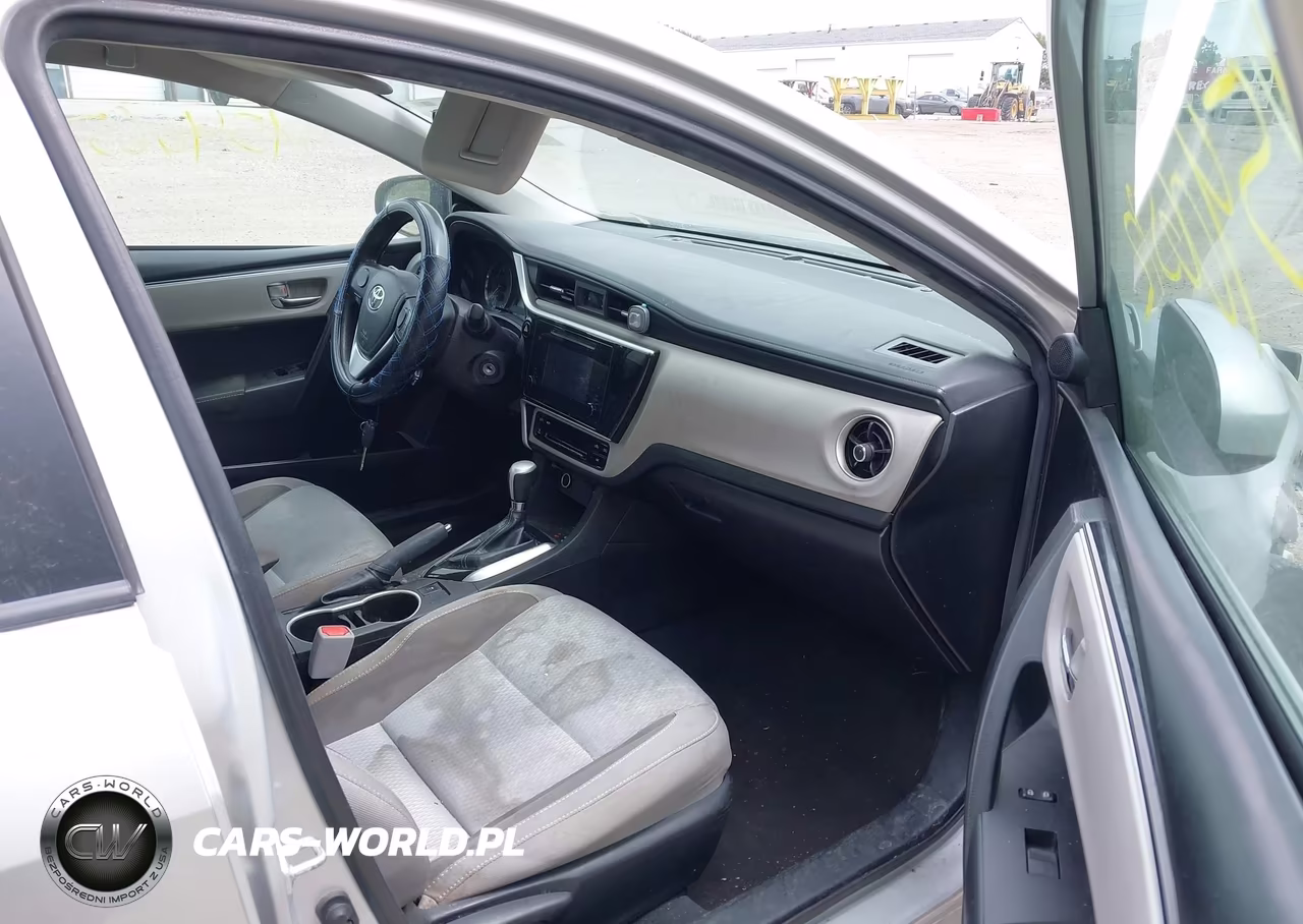 2019 Toyota Corolla Le VIN:5YFBURHE7KP896999 - 5