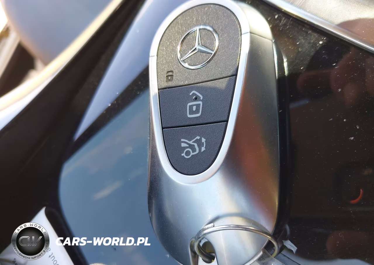 2026 Mercedes-Benz C 300 VIN:W1KAF4HB3TR302713 - 11