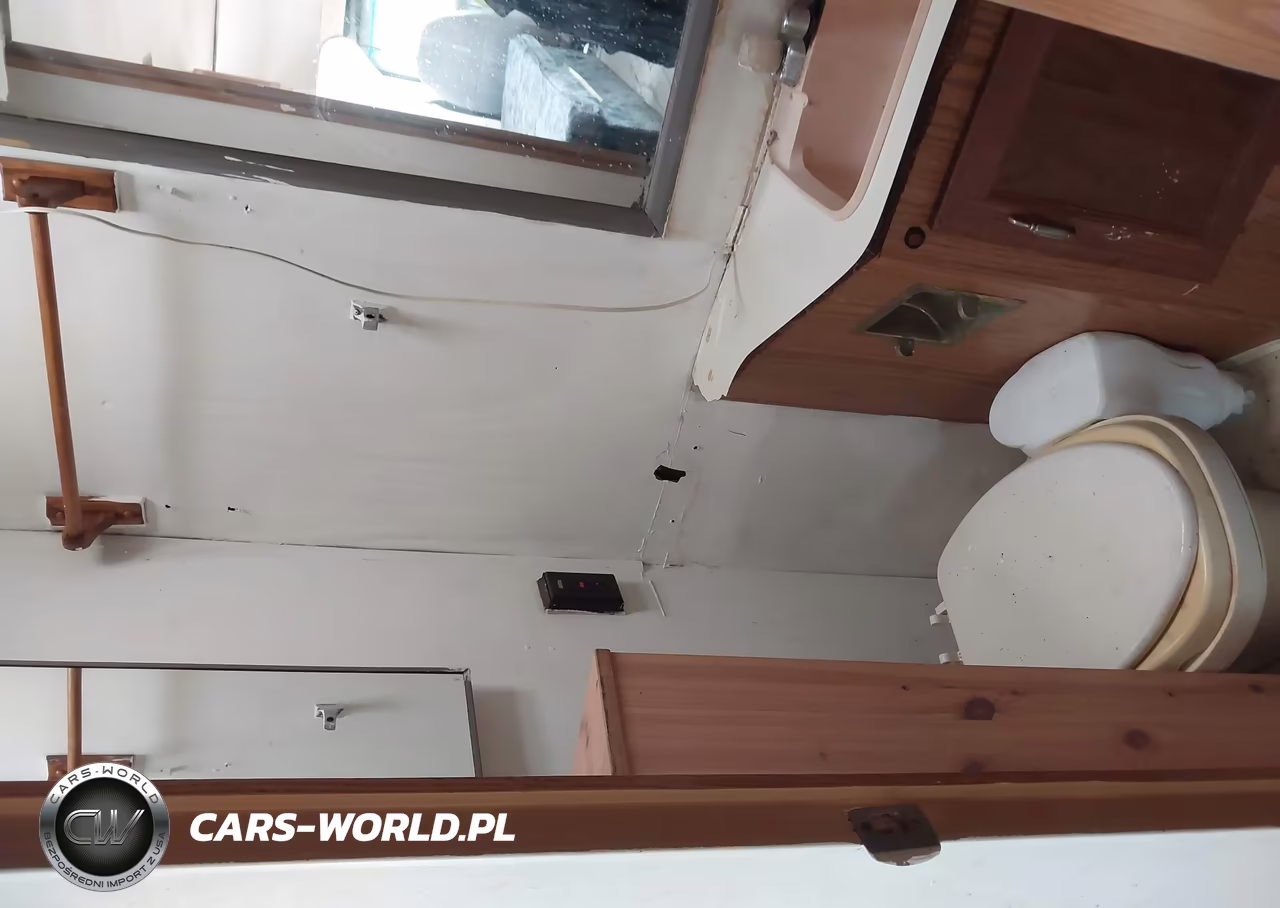 1997 Ford Econoline E350 Cutaway Van VIN:1FDKE30S8VHA75742 - 12
