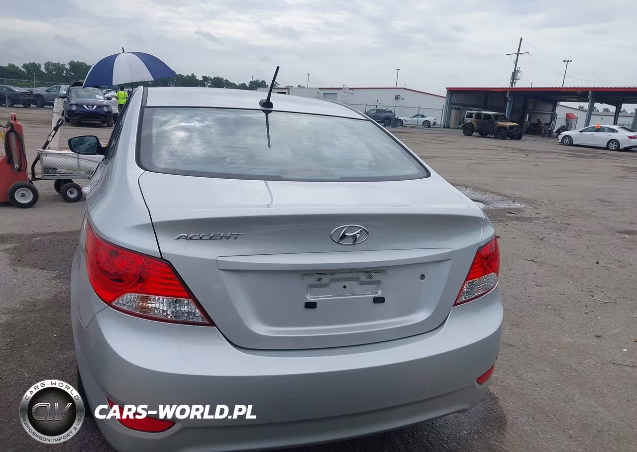 2013 Hyundai Accent Gls VIN:KMHCT4AE7DU323333 - 16