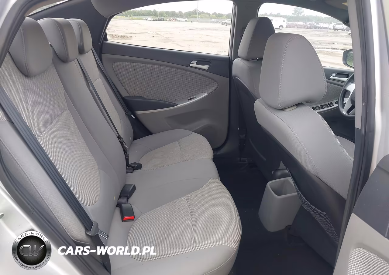 2013 Hyundai Accent Gls VIN:KMHCT4AE7DU323333 - 8
