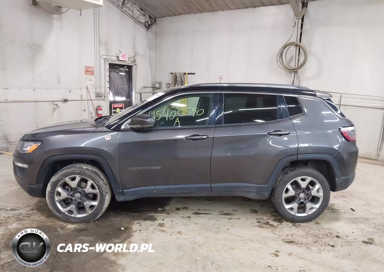2018 Jeep Compass Limited 4X4 VIN:3C4NJDCB8JT354201 - 14
