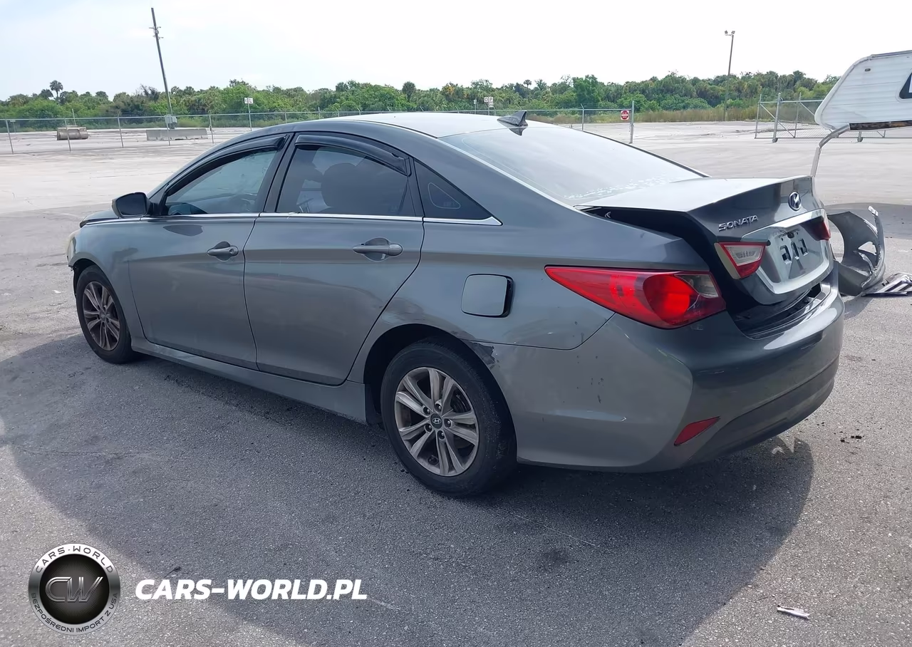 2014 Hyundai Sonata Gls VIN:5NPEB4AC1EH818024 - 3
