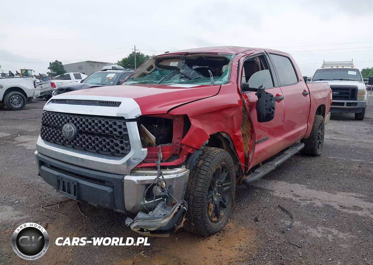 2018 Toyota Tundra Sr5 5.7L V8 VIN:5TFDW5F1XJX741262 - 2