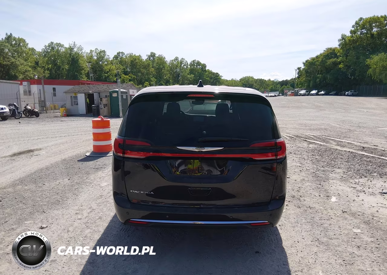 2026 Chrysler Pacifica Select VIN:2C4RC1BG6TR201166 - 16