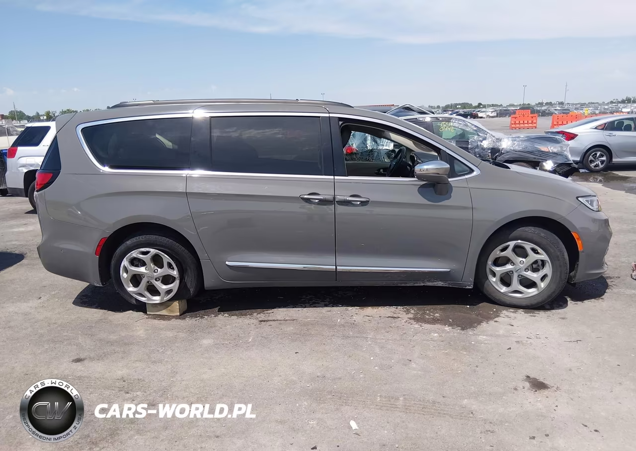 2022 Chrysler Pacifica Limited VIN:2C4RC1GG3NR110433 - 13
