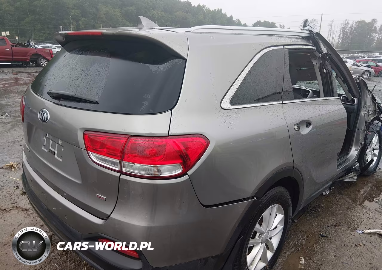 2018 Kia Sorento 2.4L Lx VIN:5XYPGDA33JG425203 - 4