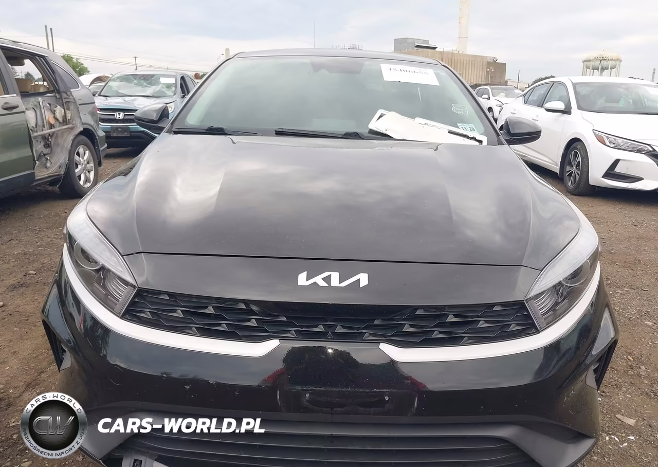 2023 Kia Forte Lxs VIN:3KPF24AD5PE552298 - 12