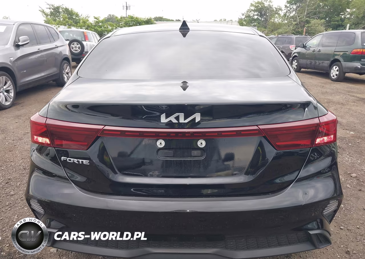 2023 Kia Forte Lxs VIN:3KPF24AD5PE552298 - 16