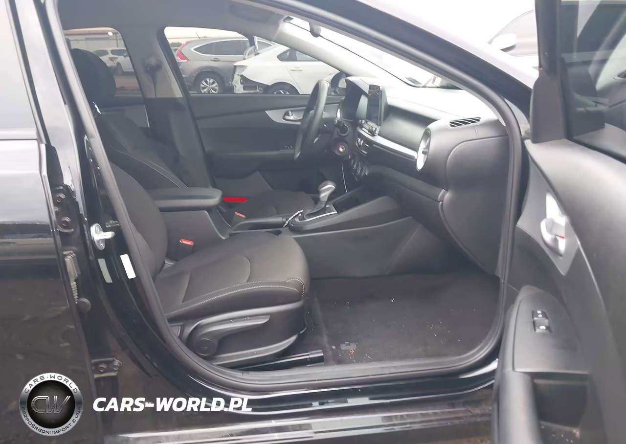 2023 Kia Forte Lxs VIN:3KPF24AD5PE552298 - 5
