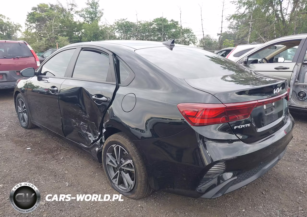 2023 Kia Forte Lxs VIN:3KPF24AD5PE552298 - 6