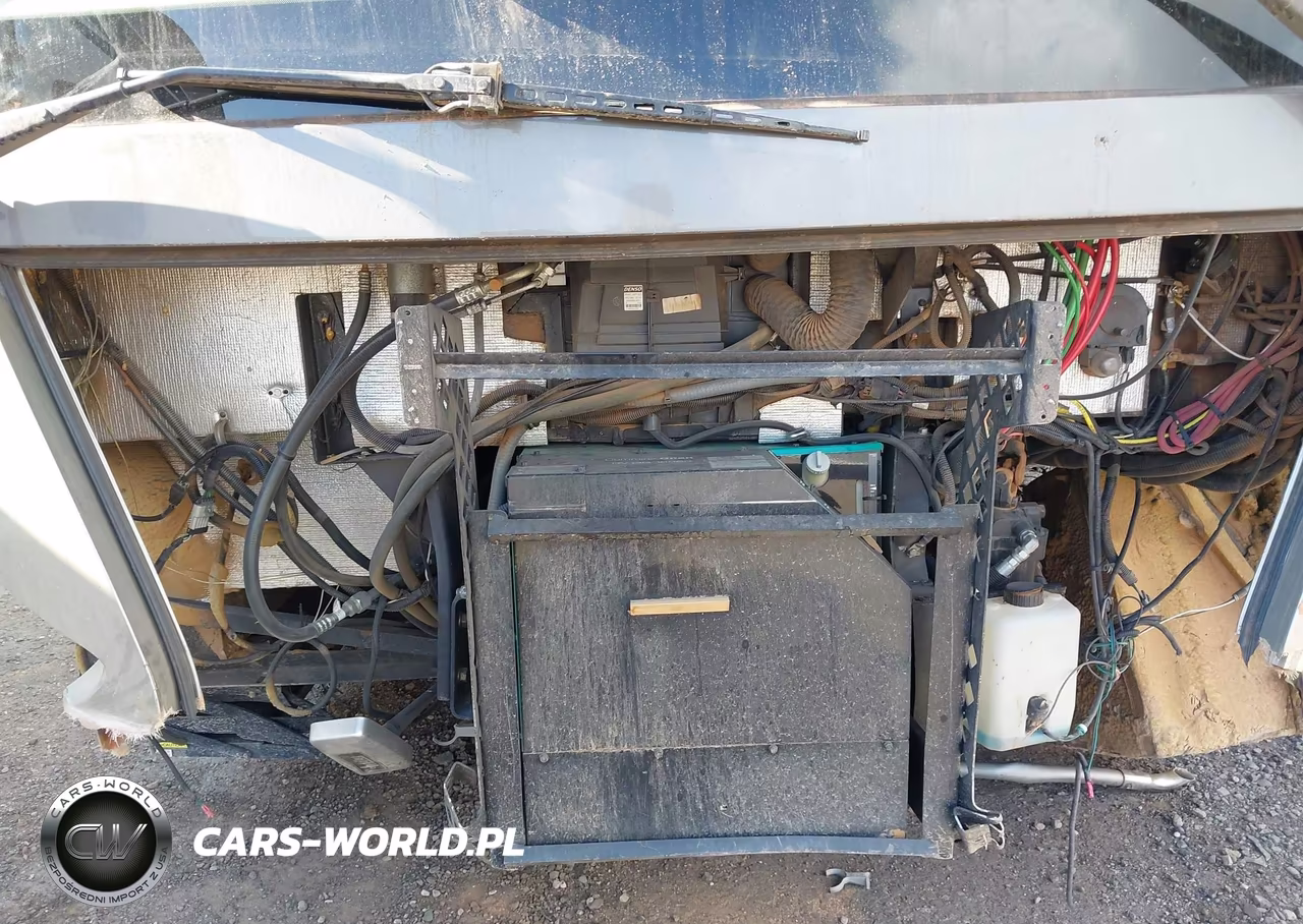 2018 Freightliner Chassis Xc VIN:4UZACGFE4JCJP7895 - 10