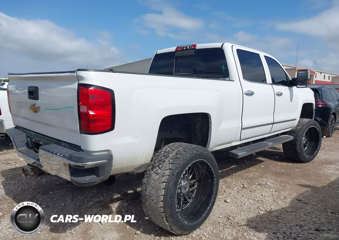 2015 Chevrolet Silverado 2500Hd Ltz VIN:1GC1CWE84FF593008 - 4
